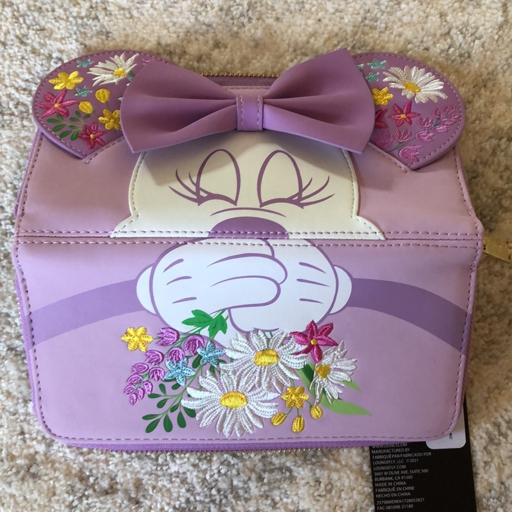 NWT Loungefly Minnie Mouse Flower Wallet - Picture 4 of 5